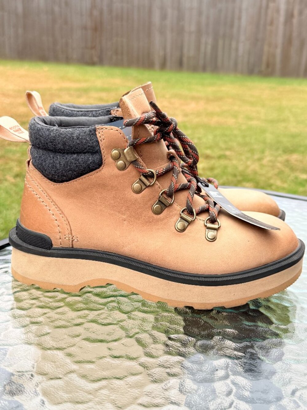 SOREL ONA 503 Hiker Boots Womens 5 Tan Waterproof Chunky Gorpcore NWT 4298